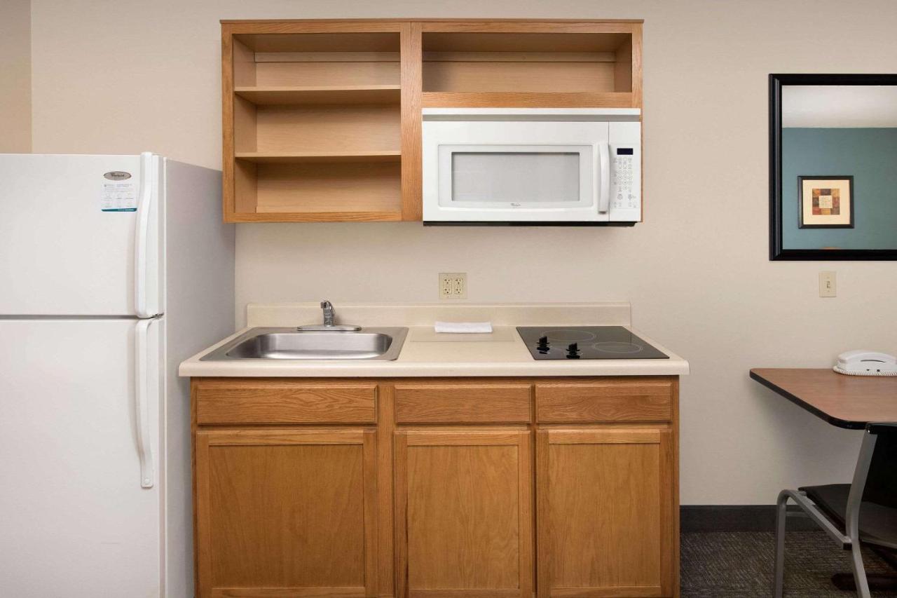 Woodspring Suites Gainesville I-75 מראה חיצוני תמונה